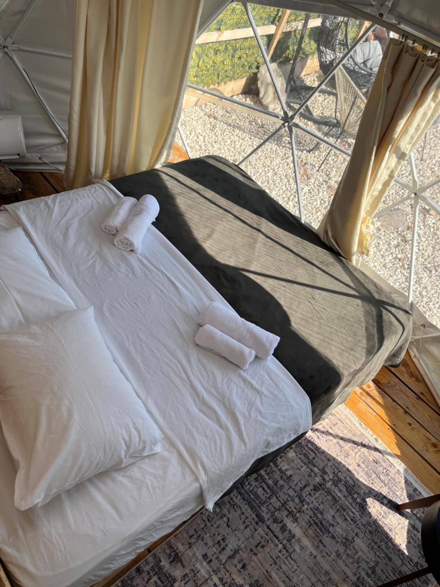 Villa Glamping Peninsula Lustica Rose Tivat Exterior foto